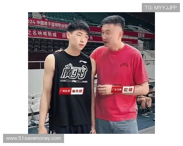 广东宏远引进前NBA球员阵容实力大幅提升力争新赛季冠军 广东宏远引进前NBA球员阵容实力大幅提升力争新赛季冠军